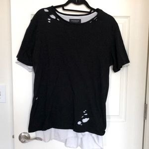 Men’s distressed double layer t-shirt